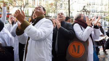 El Colegio de Médicos de Madrid 'rectifica' y asume ahora las reivindicaciones de la huelga