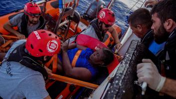 Open Arms rescata a 123 personas en el Mediterráneo y busca puerto seguro para desembarcar