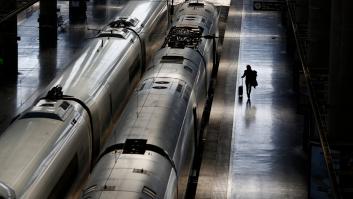 Retrasos salidas y llegadas de trenes AVE en Atocha (Madrid) por una incidencia en la infraestructura