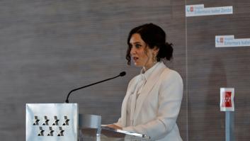Isabel Díaz Ayuso: "Hemos seguido adelante con la vacunación"