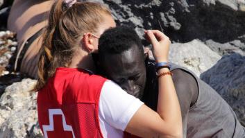 La historia detrás de la voluntaria de Cruz Roja que ha emocionado a España