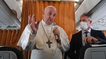 El papa no descarta revisar el celibato en la Iglesia: "No hay ninguna contradicción para que un sacerdote se pueda casar"