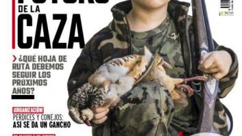 Críticas a 'Jara y sedal' por esta portada con un niño armado