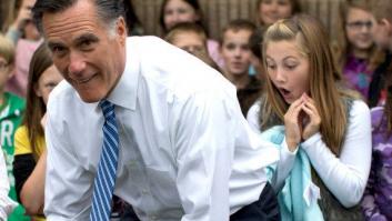 La agencia Associated Press pide perdón por una foto de una niña junto a Mitt Romney