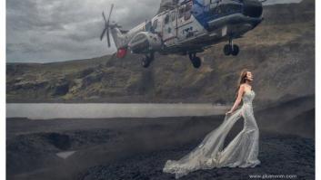 Un helicóptero se cuela en la foto de esta novia y el resultado es espectacular