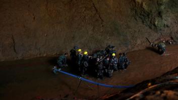 Diario del agónico rescate de 12 niños y su entrenador atrapados en una cueva tailandesa