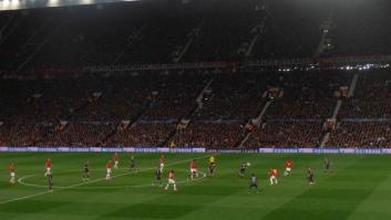 El orgulloso Manchester United resiste el acoso del Bayern