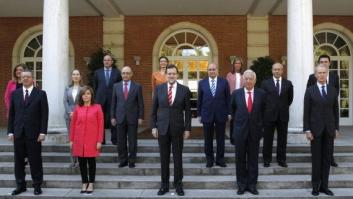 Rajoy preside la nueva foto oficial de Gobierno con Tejerina