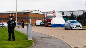Dos nuevos detenidos en relación con el hallazgo de 39 cadáveres en Reino Unido