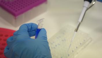 Una mujer logra por primera vez eliminar el VIH tras un trasplante de células madre