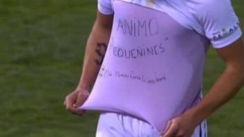 Un futbolista, multado con 2.000 euros por mostrar un mensaje contra el cáncer infantil