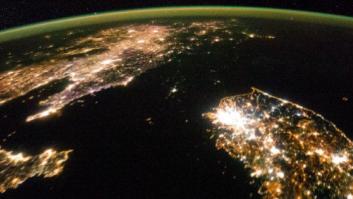 Corea del Norte, de noche, es un océano de oscuridad (FOTO, VÍDEO)