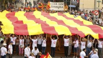 Miles de personas marchan en Tarragona contra el independentismo