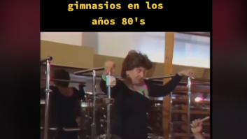 Arrasa en TikTok tras recuperar un vídeo de un gimnasio de los años 80
