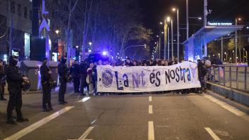 Atropellan a varias manifestantes en las protestas de este 8M en Barcelona