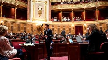 El Senado francés da luz verde al polémico proyecto de reforma de pensiones de Macron
