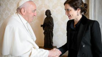 El papa Francisco pide a Ayuso y a Almeida dejar de "hablar tanto del pasado y de las guerras"