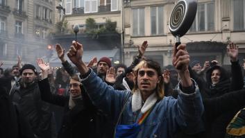 Las protestas en Francia contra la reforma de las pensiones de Macron estrenan las caceroladas