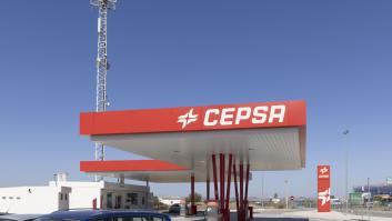 Cepsa se lanza con todo a por la gasolina low-cost