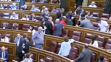 Suspendida una votación en el Congreso al sentirse indispuesta una diputada de Podemos