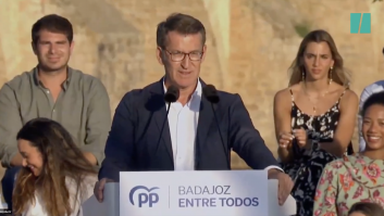 "¡Eeeeh!": Feijóo la pifia en un acto en Extremadura y los asistentes al mitin no perdonan