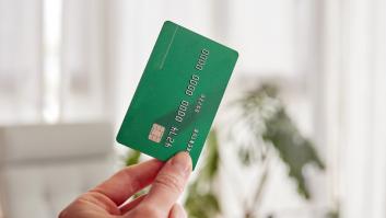¿Tu tarjeta de crédito tiene los números en relieve? El Banco de España explica algo que debes saber