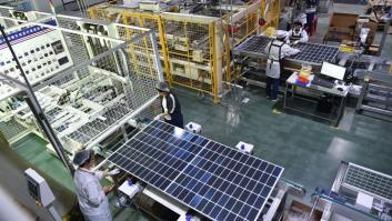 Arrebatan a España la mayor fábrica de paneles solares