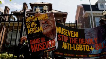 Pena de muerte, cárcel y terapias de conversión: la ley antihomosexuales de Uganda es una realidad