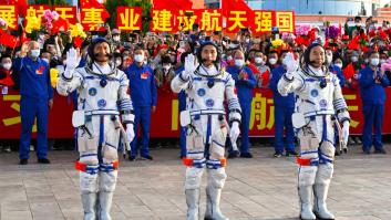 China lanza la misión tripulada que estrenará su propia estación espacial