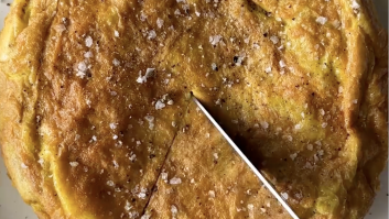 'The New York Times' prueba la tortilla de patatas de Ferrán Adrià y los comentarios son para verlos