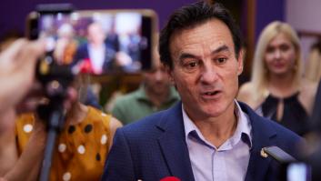 El alcalde de Jaén, Agustín González, del PP, rectifica una tribuna tras escribir que Sánchez es "equidistante entre las balas y la nuca"