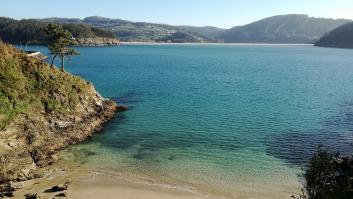 La hipnótica playa que te transporta al paraíso está en un rincón de Galicia
