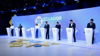 El atril vacío para Villavicencio y otras claves del debate presidencial de Ecuador