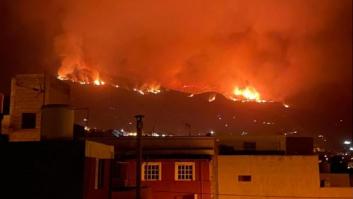 Un incendio forestal en Tenerife obliga a evacuar cuatro municipios
