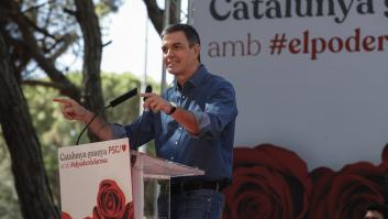 Sánchez acusa a Feijóo de buscar tránsfugas para su investidura: "Se boicotea a sí mismo"