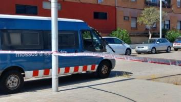Al menos un muerto y dos heridos en un tiroteo junto a una comisaría de los Mossos en Tarragona