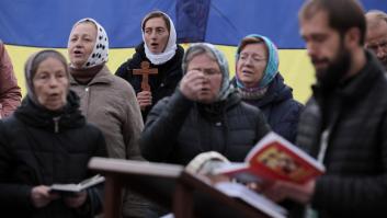 El Parlamento ucraniano vota la prohibición de la Iglesia ortodoxa vinculada a Moscú
