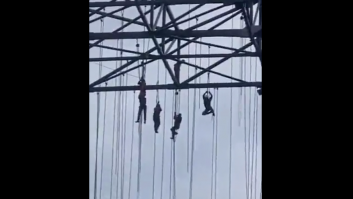 Terror en Brasil: ocho trabajadores quedan colgados a 140 metros de altura