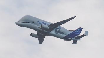 Un avión BelugaXL aterriza en Getafe y el vídeo causa sensación