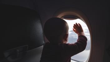 Qué nacionalidad tienen los bebés que nacen en un avión o un crucero