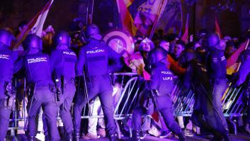 La Policía incautó palos, barras de hierro e incluso una pala a los concentrados de Ferraz