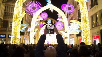España se rompe por las luces de Navidad de Vigo y Málaga
