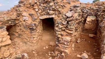 Hallan extraordinariamente bien conservado un monumento funerario de la Edad de Bronce jamás visto en España