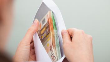 El 'método del sobre': así es el truco de un experto financiero para poder ahorrar 50 euros al mes