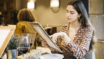 Los restaurantes aplican una cuantiosa multa a los clientes que dan plantón