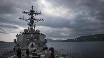 EEUU derriba 21 drones y misiles de los hutíes en mar Rojo, el mayor ataque contra barcos