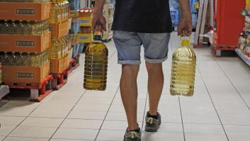 El supermercado de los rompe precios incluye al aceite de oliva virgen en el catálogo de las rebajas