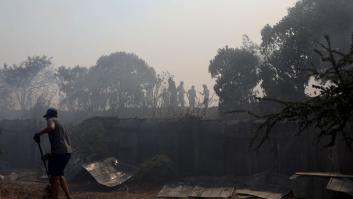 Ascienden a 99 los fallecidos por los graves incendios en Chile
