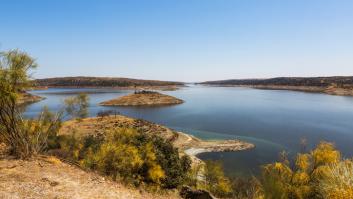 Extremadura plantea "quitar la propiedad" de un pantano a Iberdrola y dedicar agua a riego