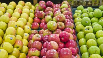El aviso de un agricultor sobre las manzanas "preciosas y colocaditas" que vemos en el supermercado